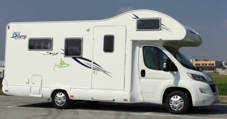 CAPUCINE BLUCAMP SKY FREE 